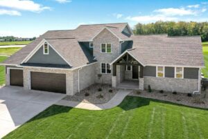 131 Beckerae Exterior