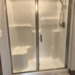 W957 Van Ct Owners Bath Shower