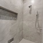 7736 Turnberry Owners Bathroom Tiled Shower. Shampoo Niche. Foot Niche.