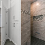 4976 Plum Bottom Rd Owners Tiled Shower. Mosaic Band. Shampoo Niche. Foot Niche.